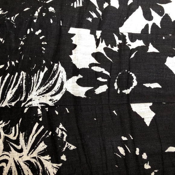 ✨LAST CHANCE✨ Coldwater Creek Black White Patterned Skirt - Picture 4 of 7